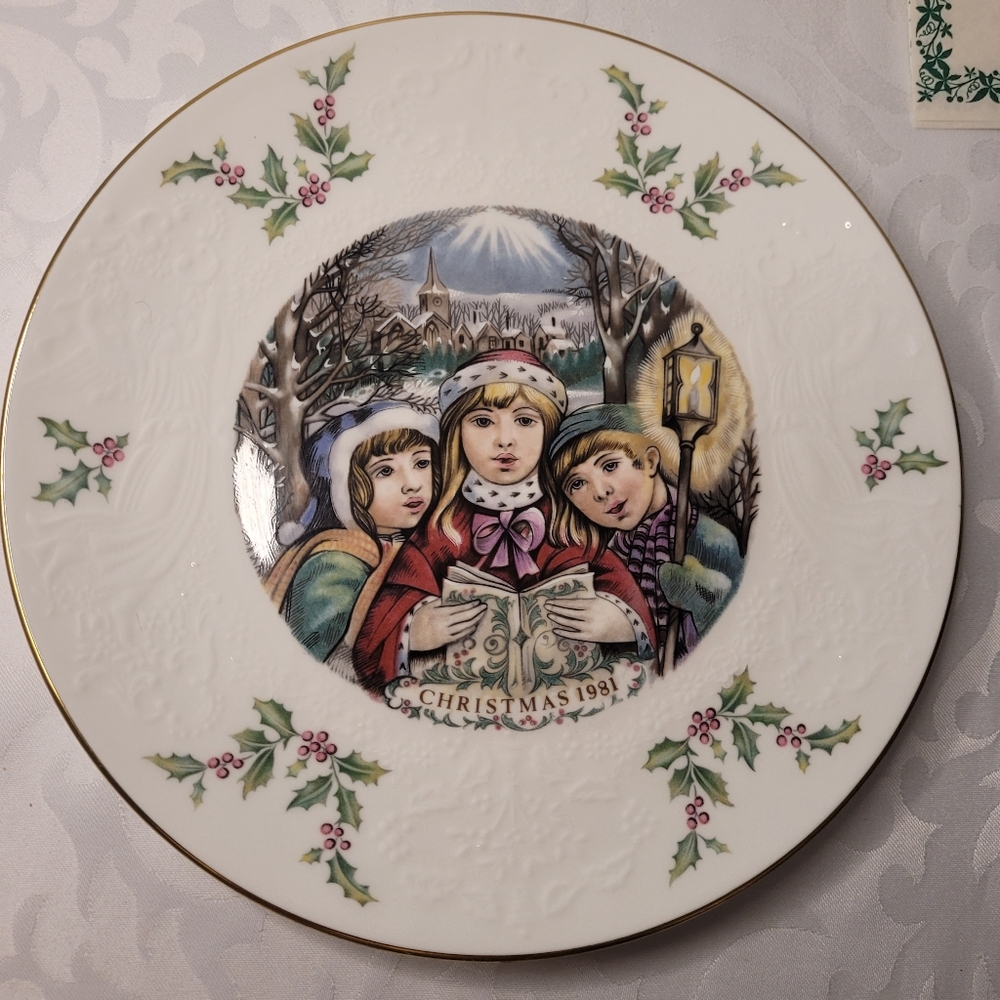 Royal Doulton Christmas Plate